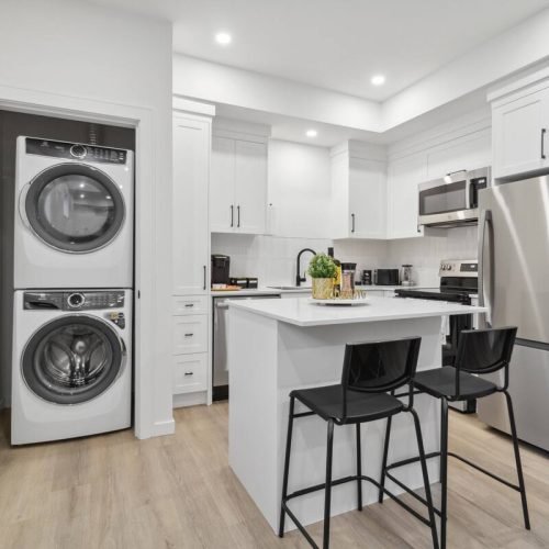 bd1d8932-81fd-4600-a040-adc9d8ff2e79